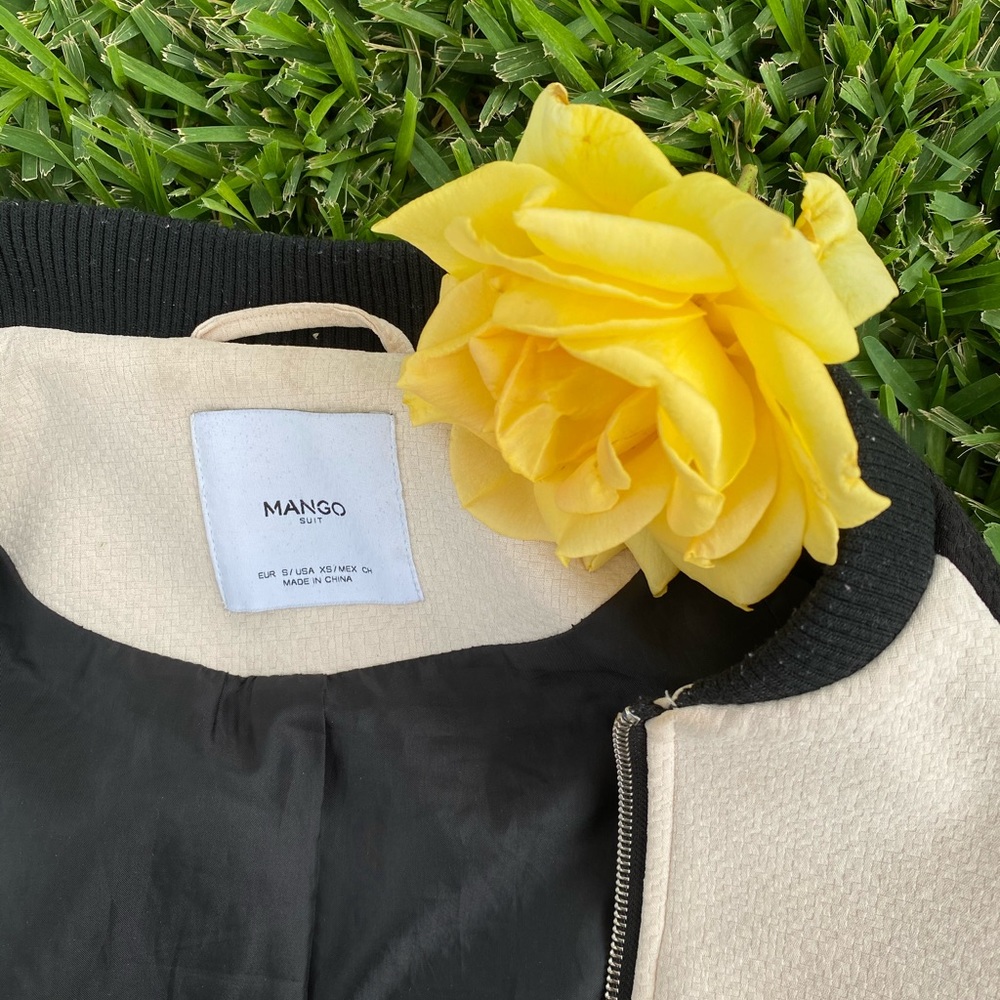 Mango bomber jacket. - Picture 3 of 3